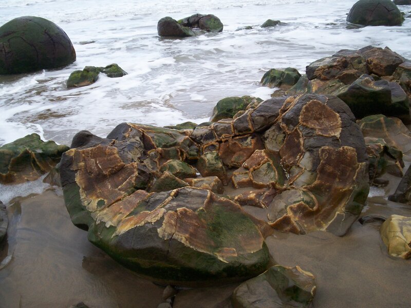 Moeraki Boulders — Green
