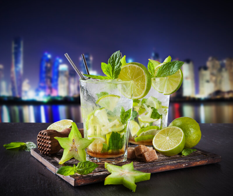 Mojito Cocktails on Tray