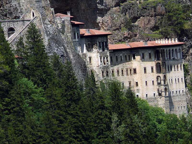 Monastery on Cliff — Green