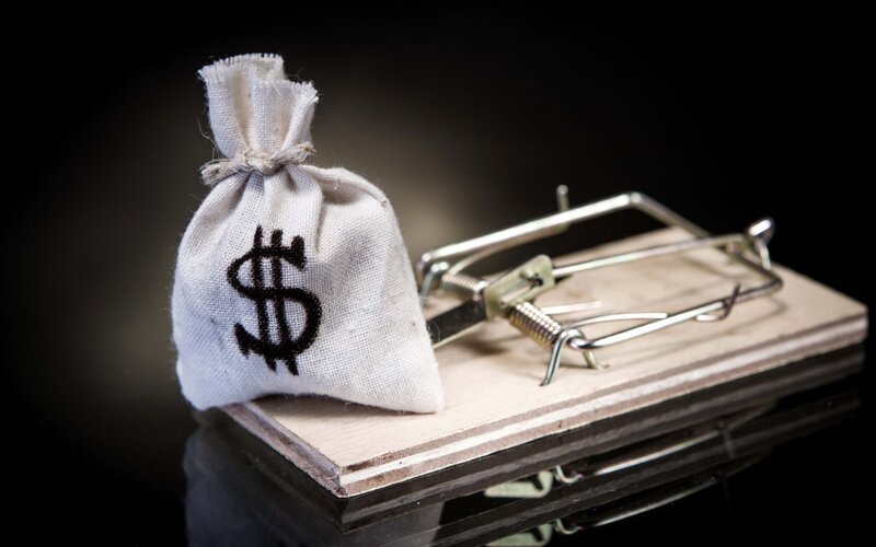 Money Bag in Mousetrap