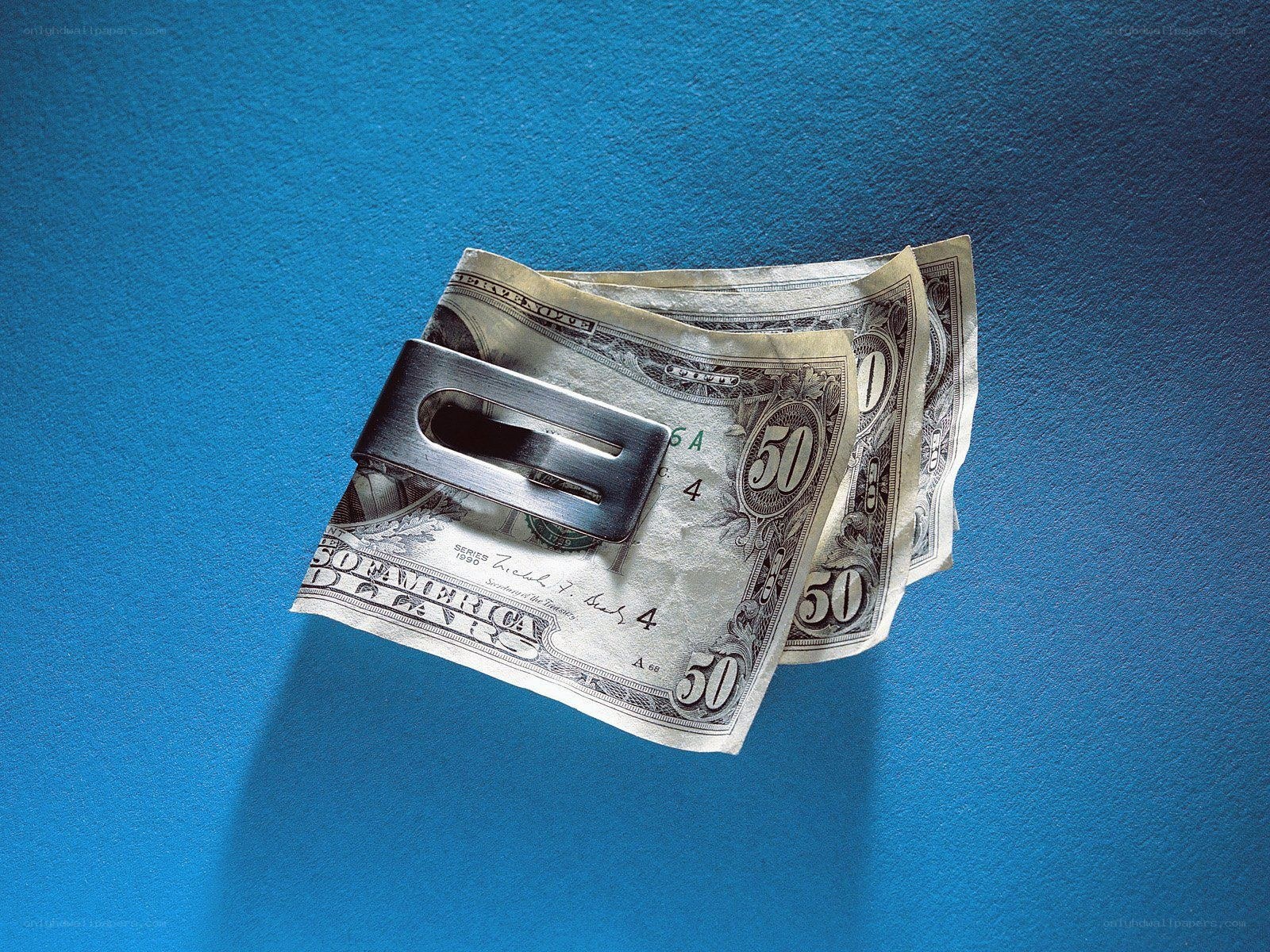 Money clip with bills