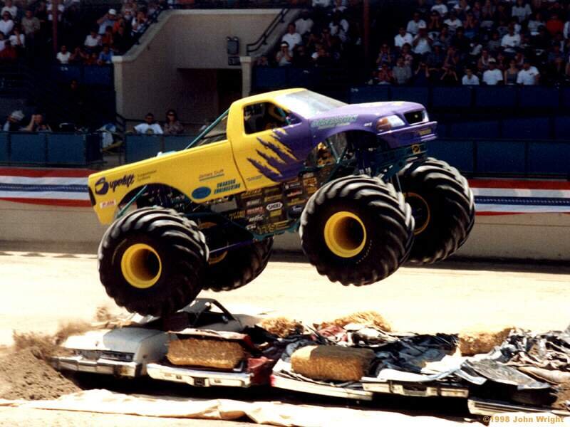 Monster Truck Jumping