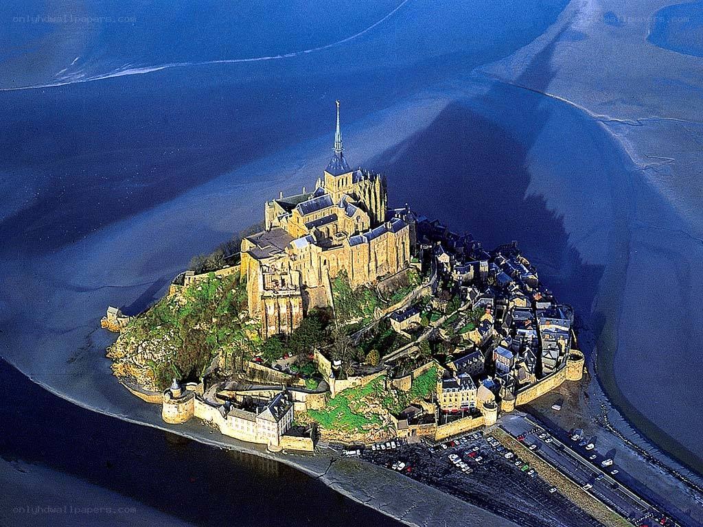 Mont Saint-Michel aerial view
