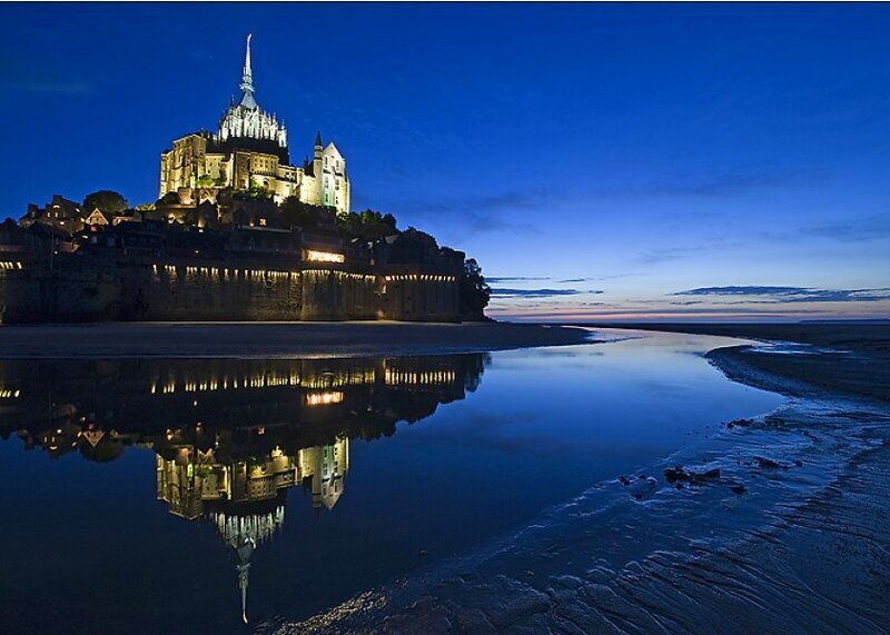 Mont Saint-Michel at dusk