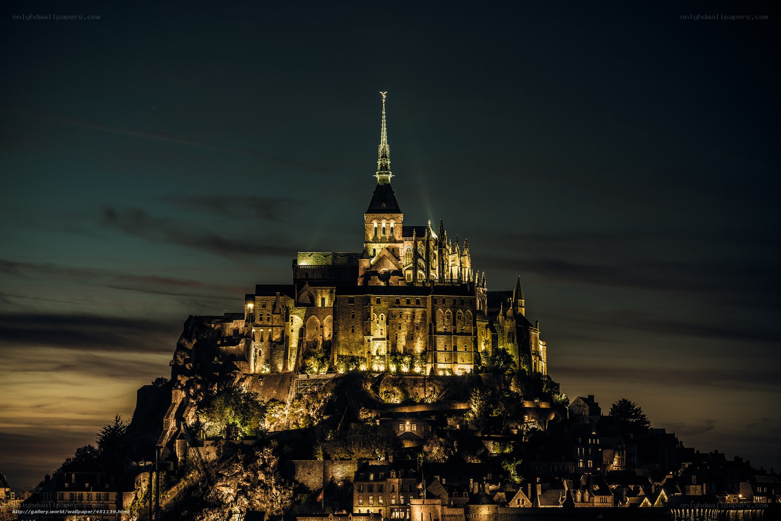 Mont Saint-Michel at night