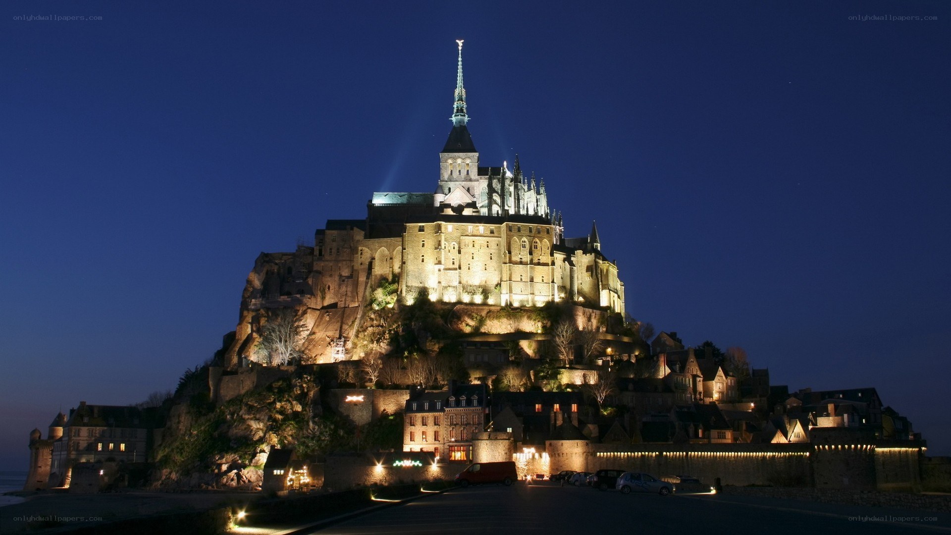 Mont Saint-Michel at night