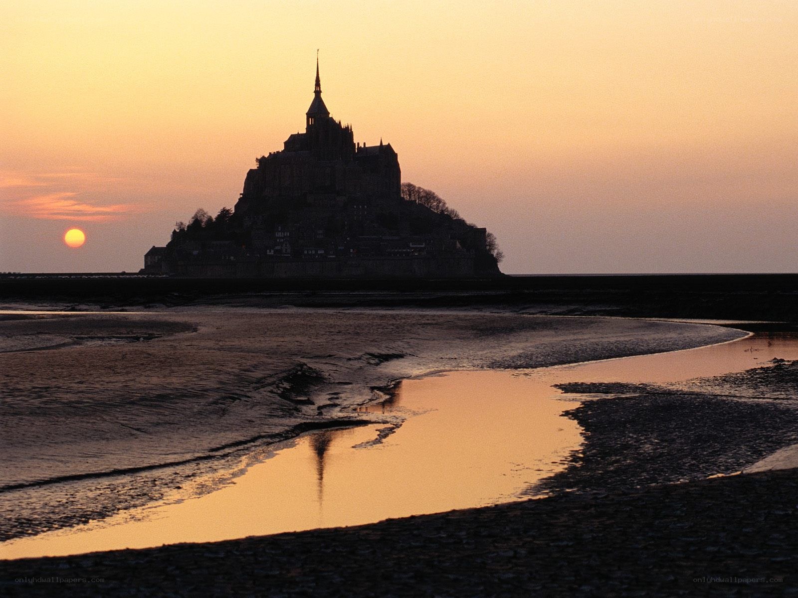 Mont Saint-Michel at sunset