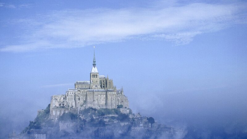 Mont Saint-Michel in mist