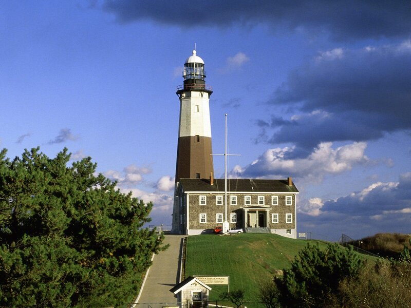 Montauk Point Lighthouse — Blue