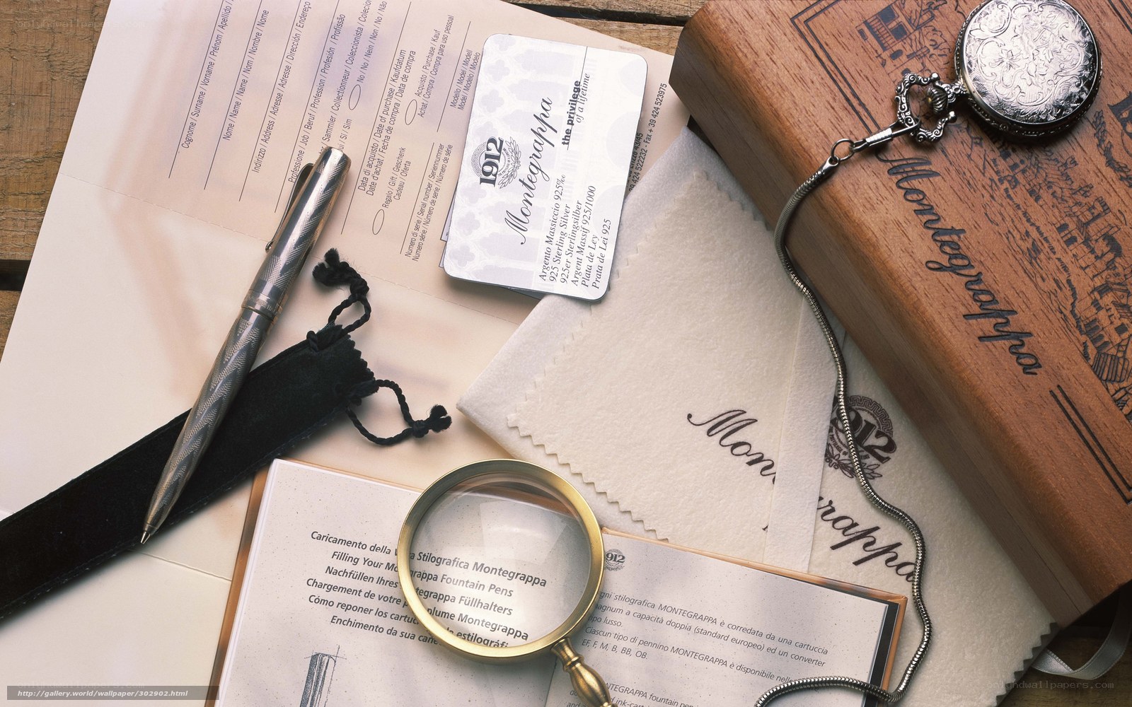 Montegrappa pen and accessories