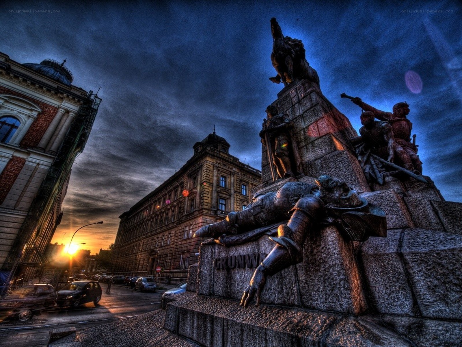 Monument at dusk in Warsaw