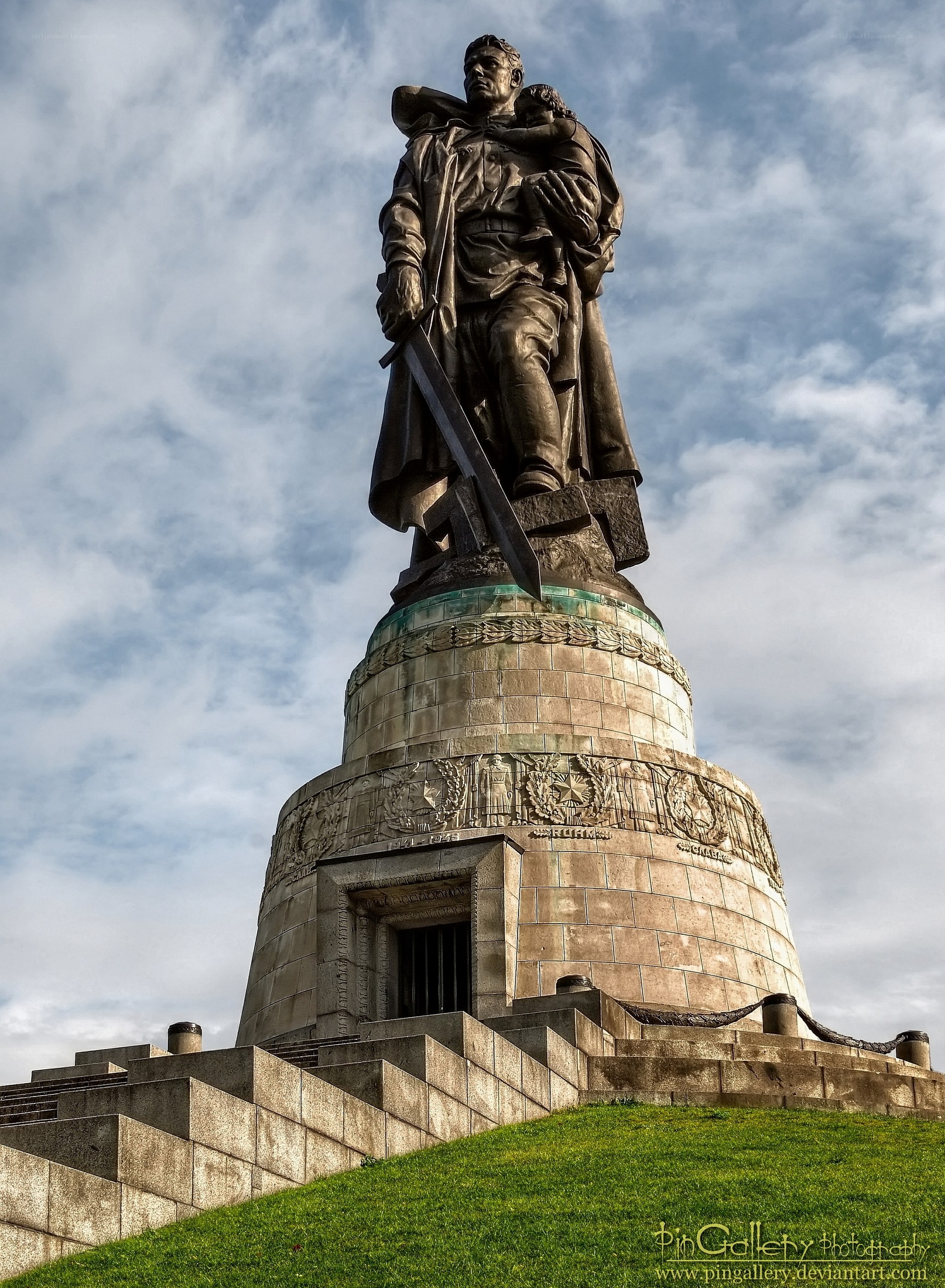Monument to the Soviet Soldier
