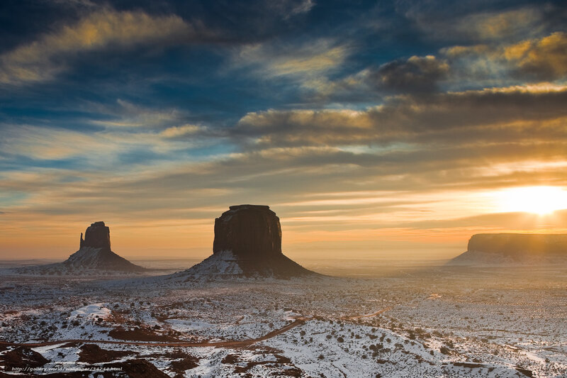 Monument Valley at sunset