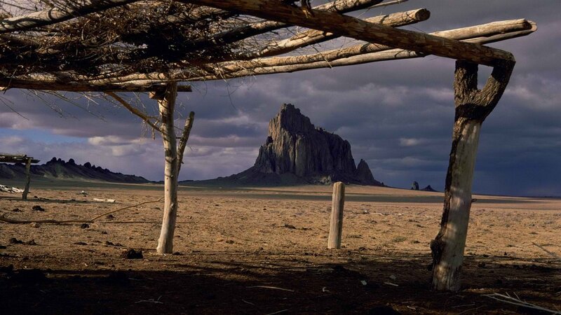 Monument Valley Butte — Brown, Dramatic