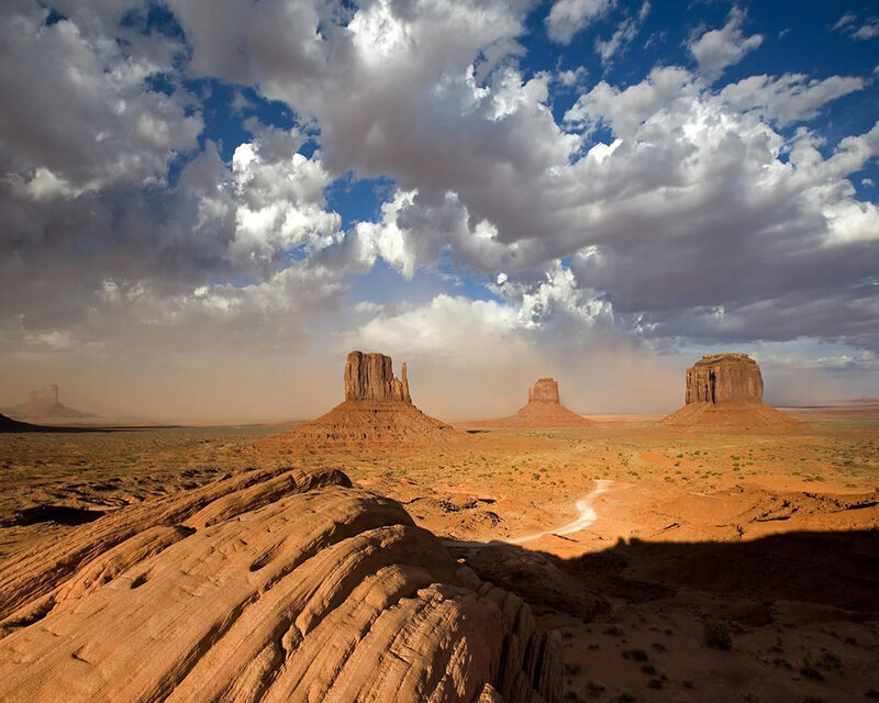 Monument Valley Buttes — Blue