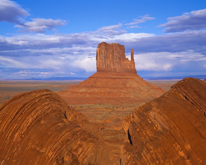 Monument Valley rock formation