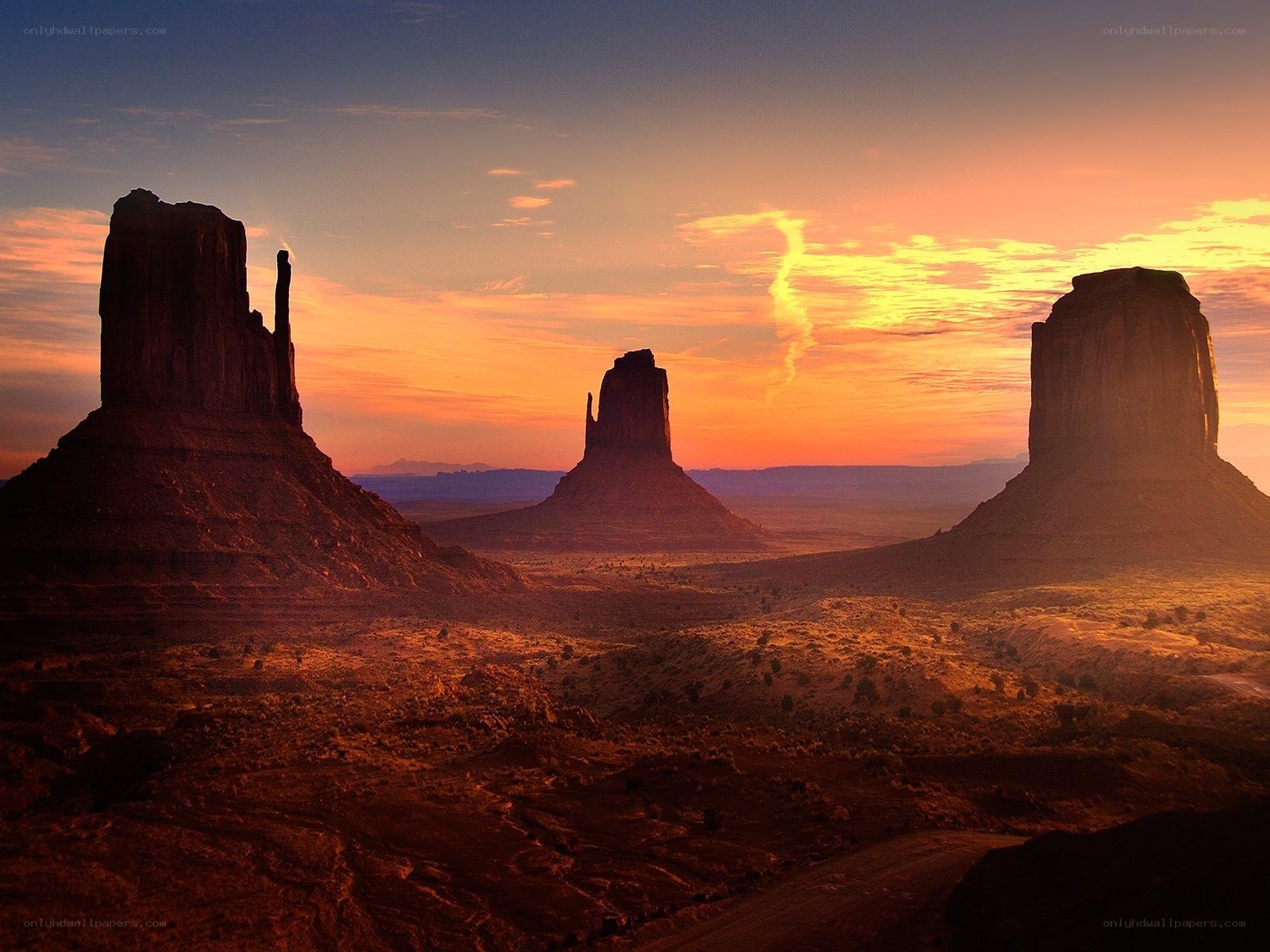 Monument Valley sunset