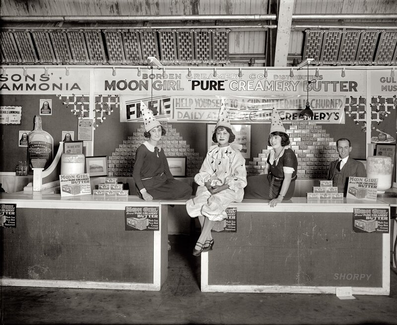Moon Girl Butter Booth