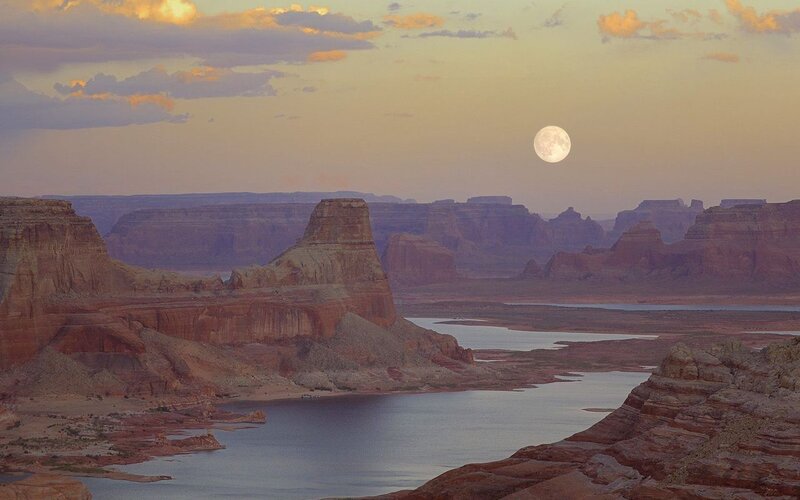 Moon over Canyon