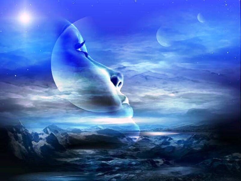 Moon-shaped Face