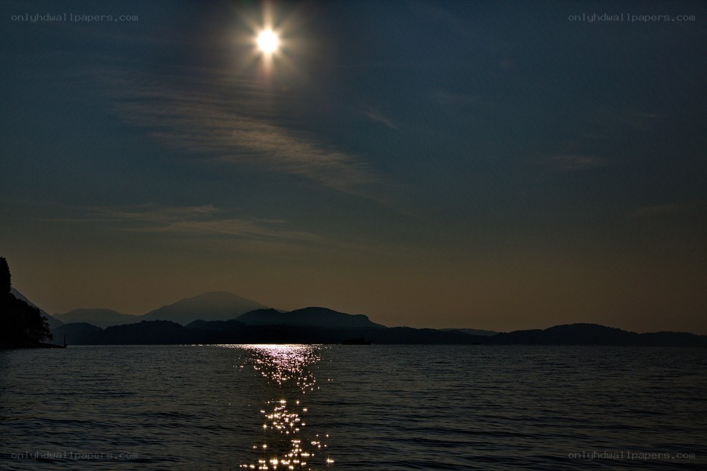 Moonlight over the lake