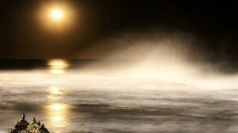 Moonlit Ocean Waves — Black