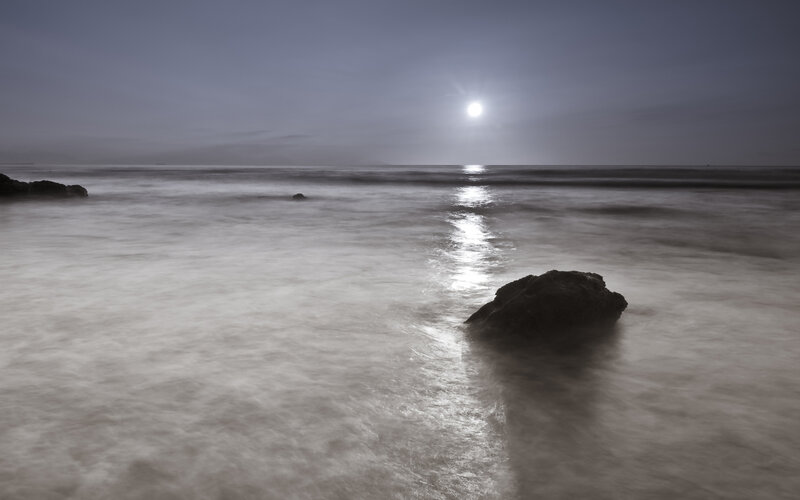 Moonlit Ocean Waves — Gray