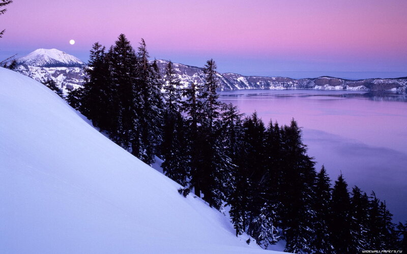 Moonrise over Crater Lake