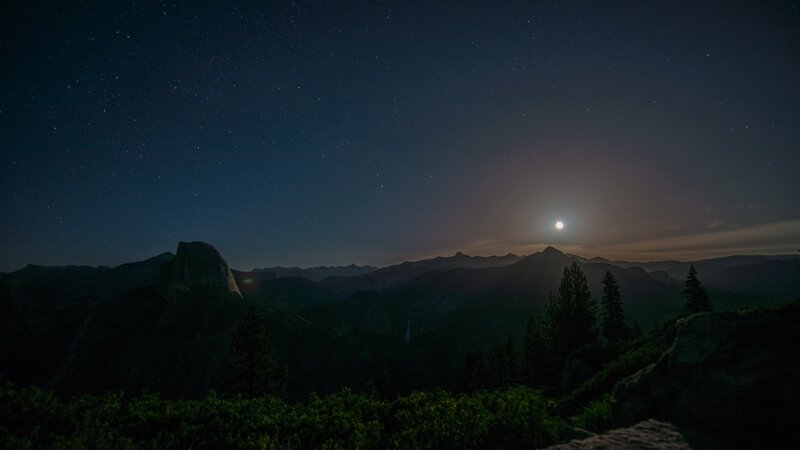 Moonrise over Mountains — Black