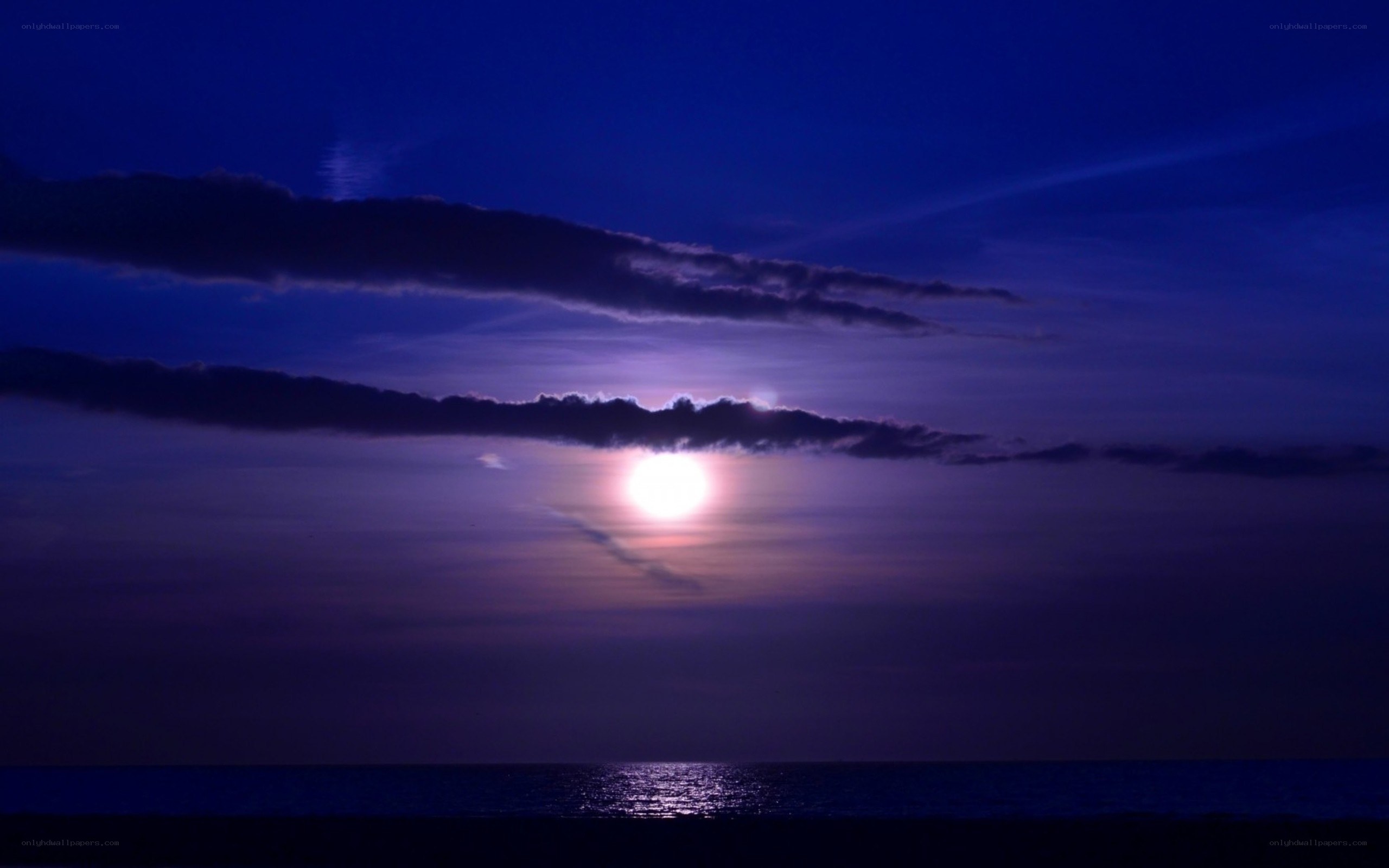Moonrise over the ocean