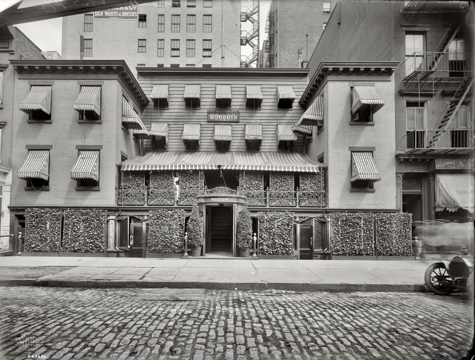 Moquin's storefront in New York