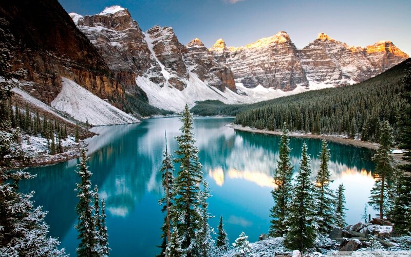 Moraine Lake at sunrise