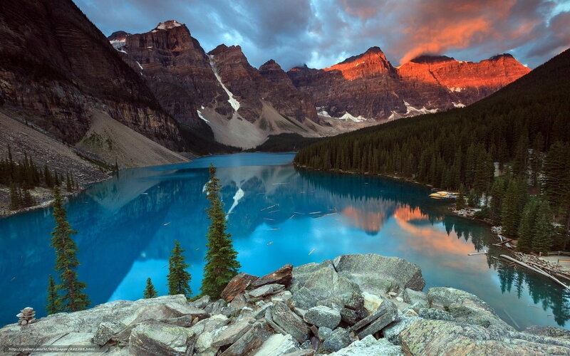 Moraine Lake at sunset