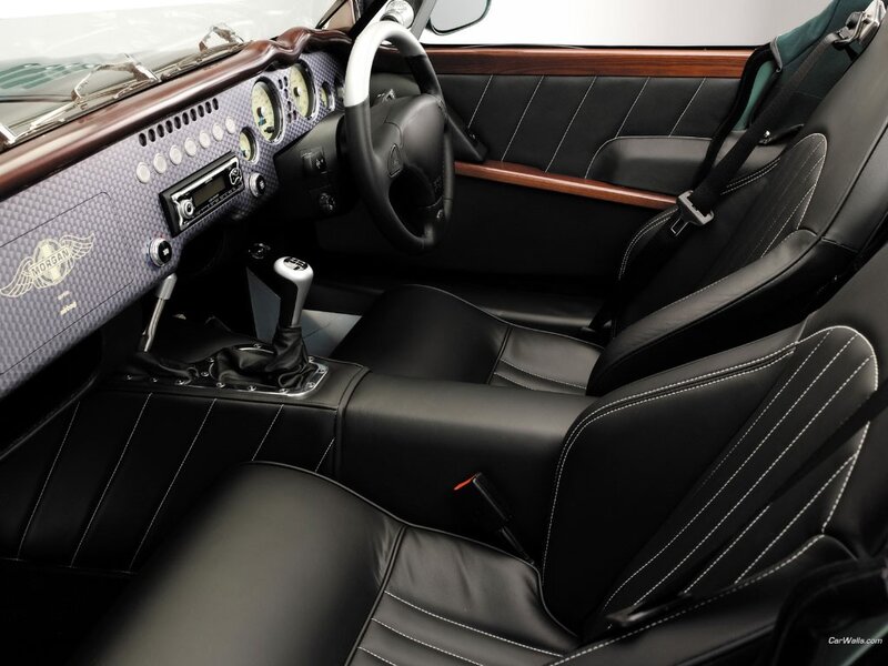 Morgan interior with leather seats