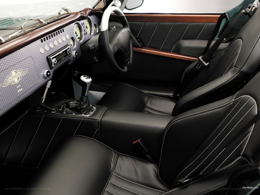 Morgan interior with leather seats