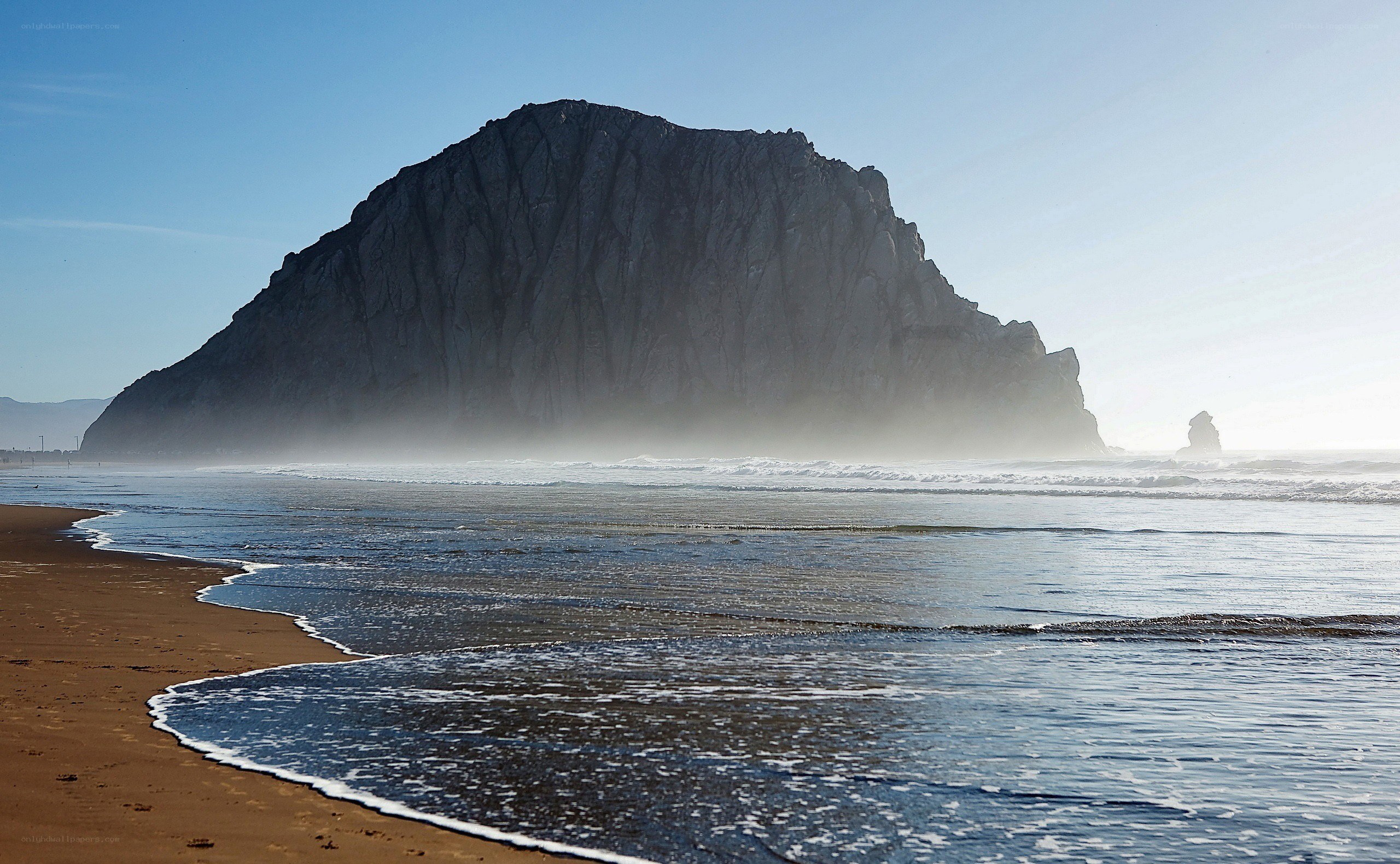 Morro Rock at the beach