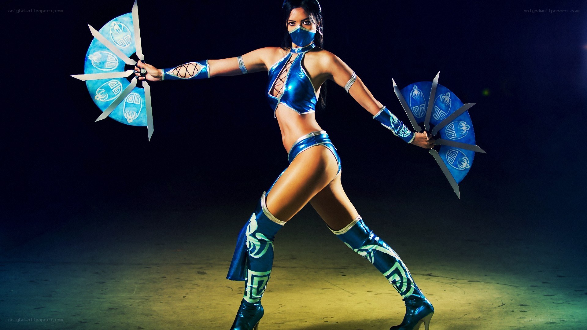 Mortal Kombat character cosplay