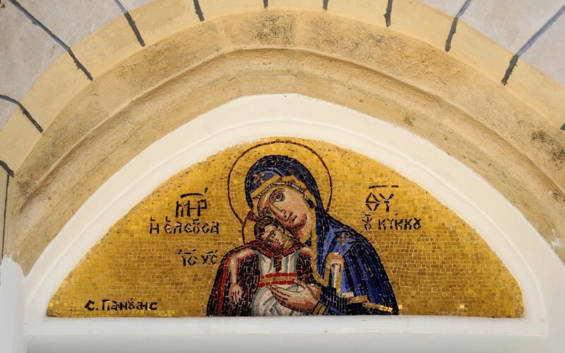 mosaic of the virgin mary