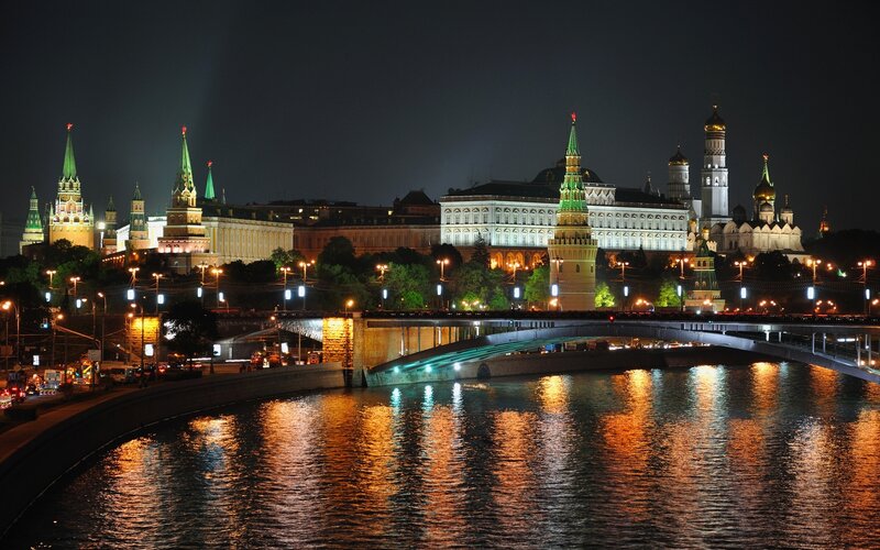 Moscow Kremlin at Night — Black, Dramatic, Photograph, River, Bridge