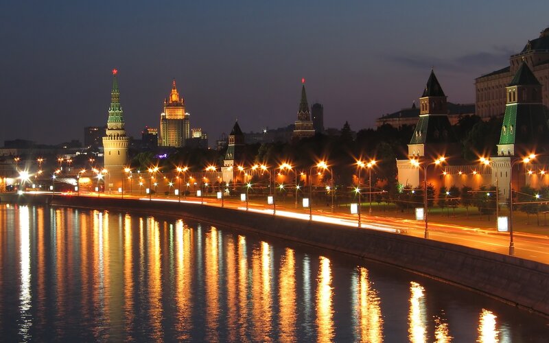 Moscow Kremlin at Night — Blue, Calm