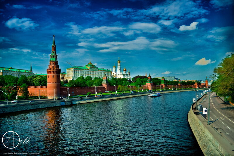 Moscow Kremlin — Blue, Dramatic, Afternoon