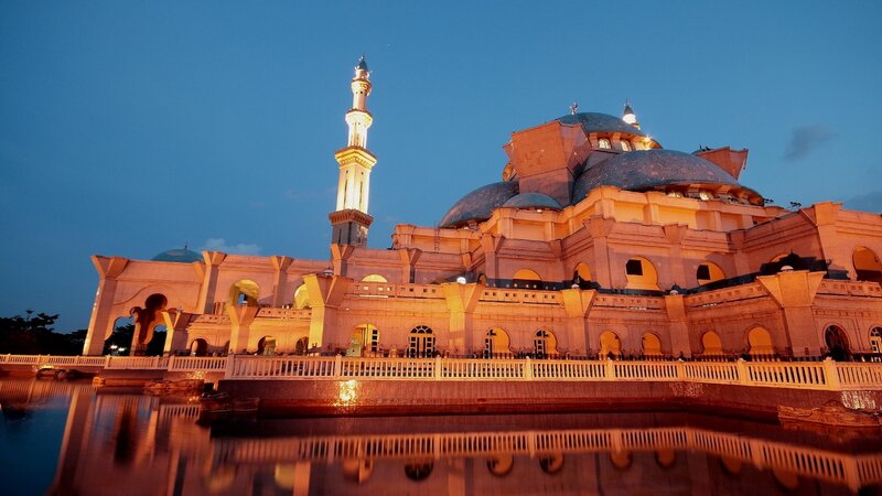 mosque at dusk with reflection