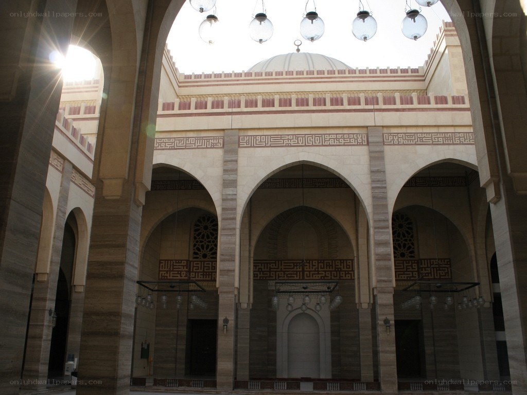 mosque courtyard with arches