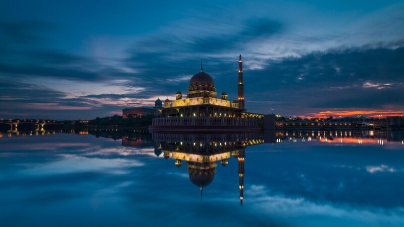 Mosque on Water — Blue