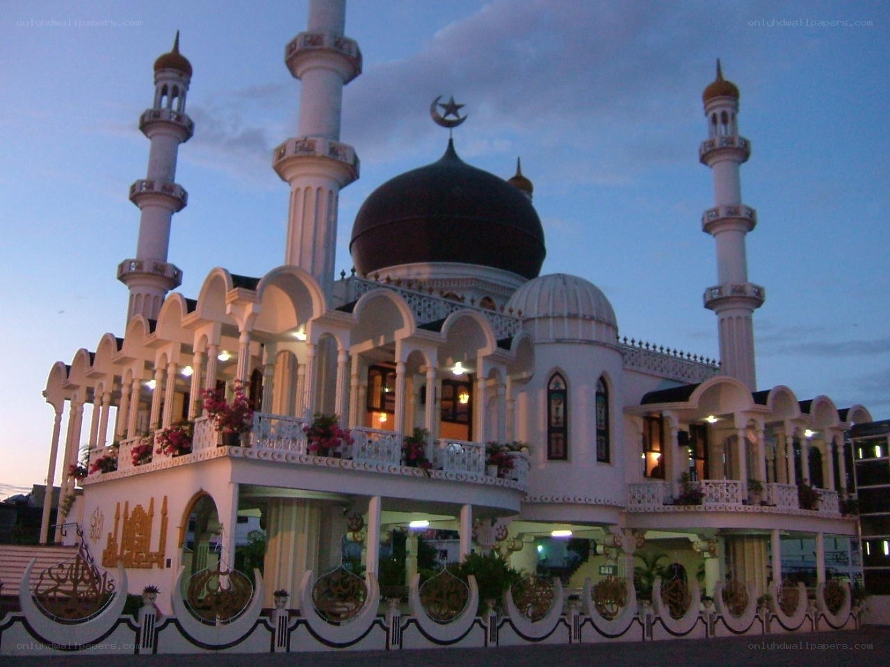 mosque with domes and minarets