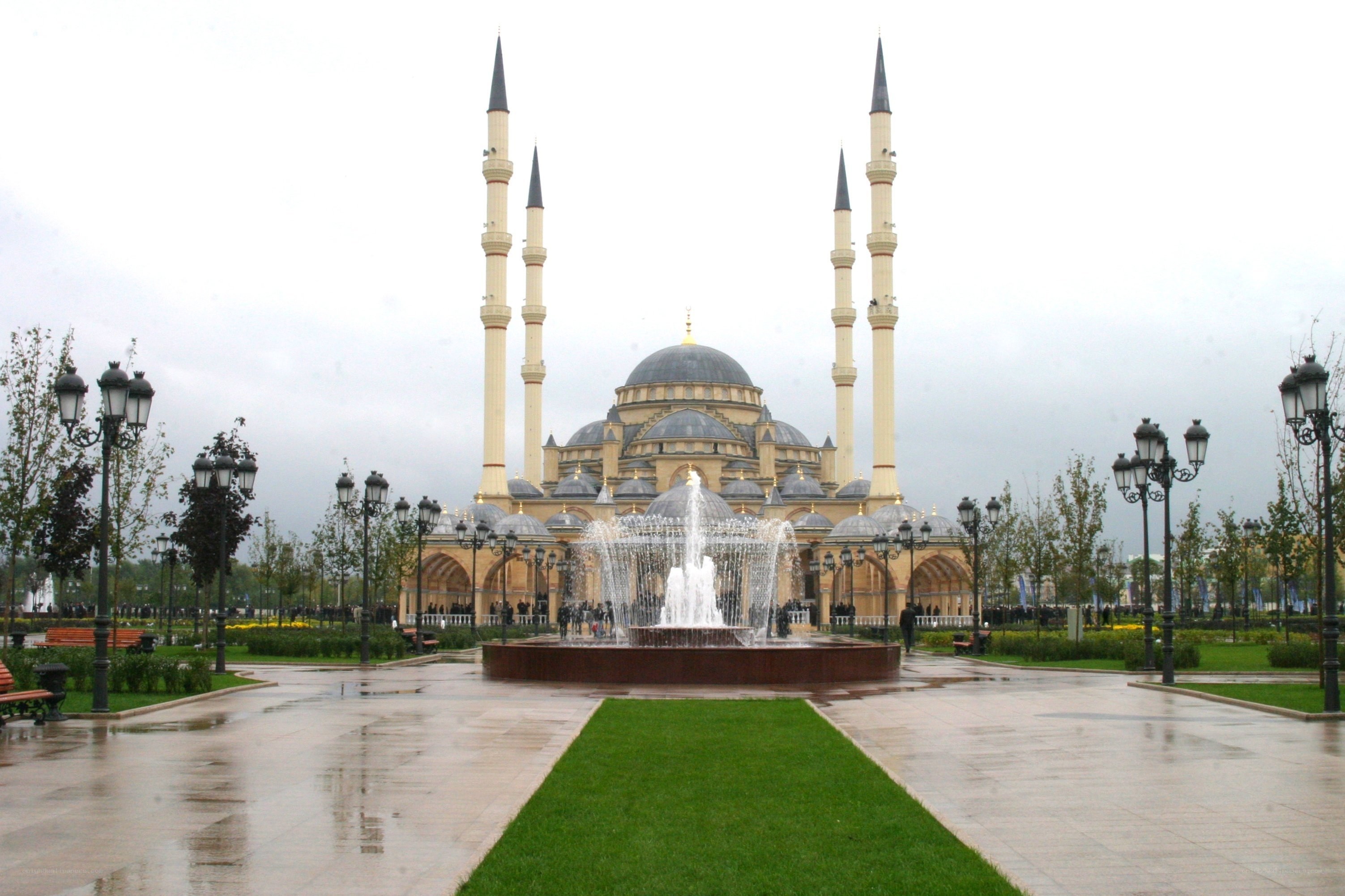Mosque with fountain in park