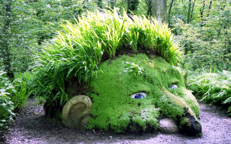 Moss-covered Sculpture — Green
