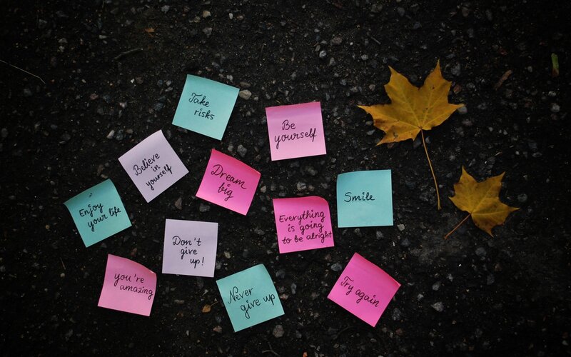 Motivational notes on pavement