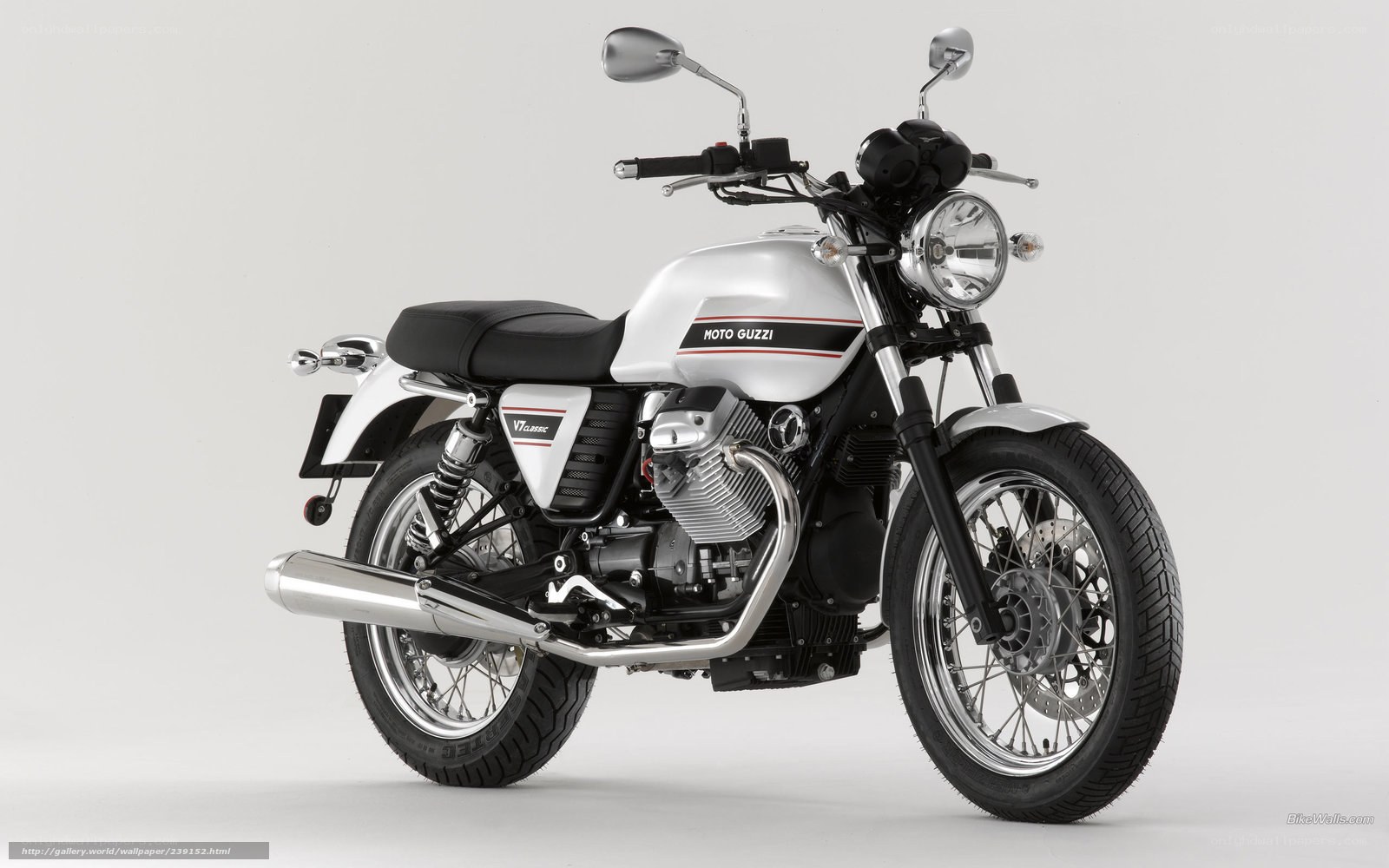 Moto Guzzi V7 Classic motorcycle
