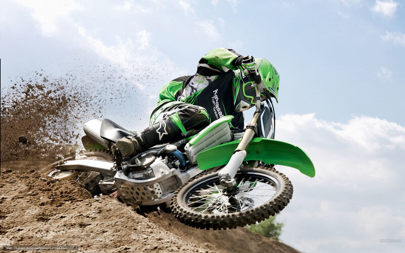 Motocross Rider on Dirt — Green, Dynamic